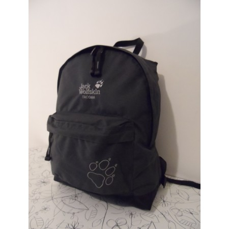 НОВИЙ якісний рюкзак для міста від німців Jack WolfSkin