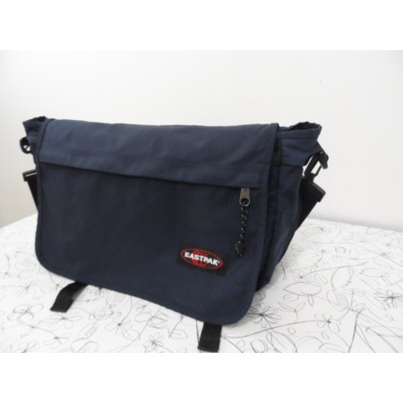 Сумка мессенджер на плече Eastpak +збільшення обєму