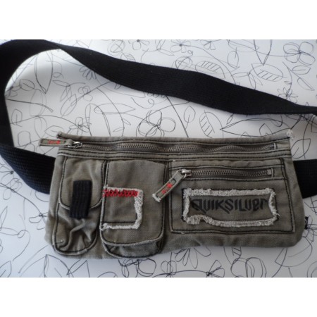 Стильна сумка на пояс Quiksilver