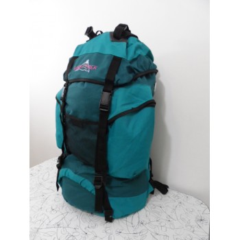 Великий туристичний рюкзак High Trek
